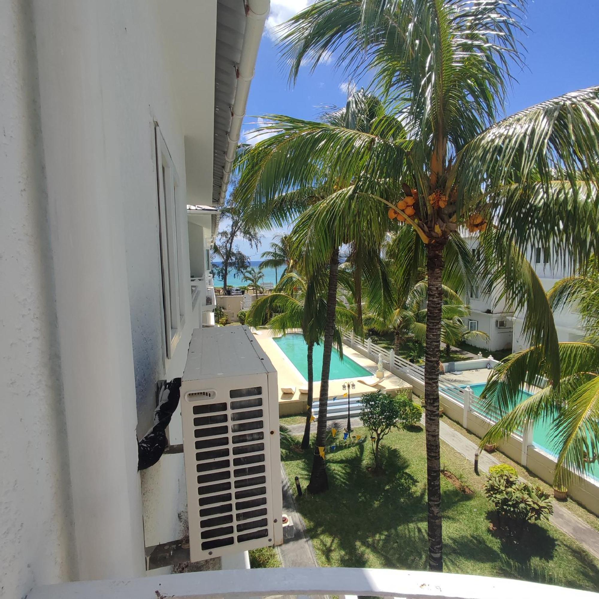 White Sand Cabana Flic en Flac Екстер'єр фото